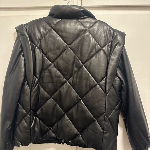 Pistola Black Jacket and convertible vest. - Picture 4 of 6